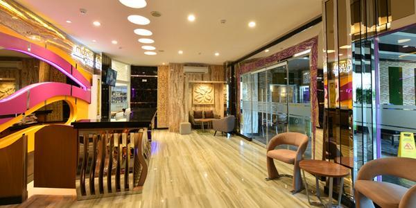 فندق Midtown Xpress Balikpapan المظهر الخارجي الصورة