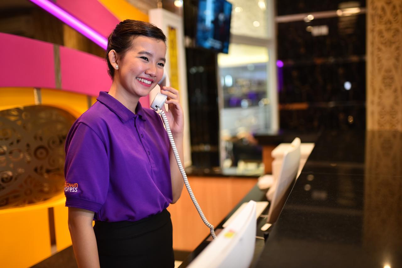 فندق Midtown Xpress Balikpapan المظهر الخارجي الصورة