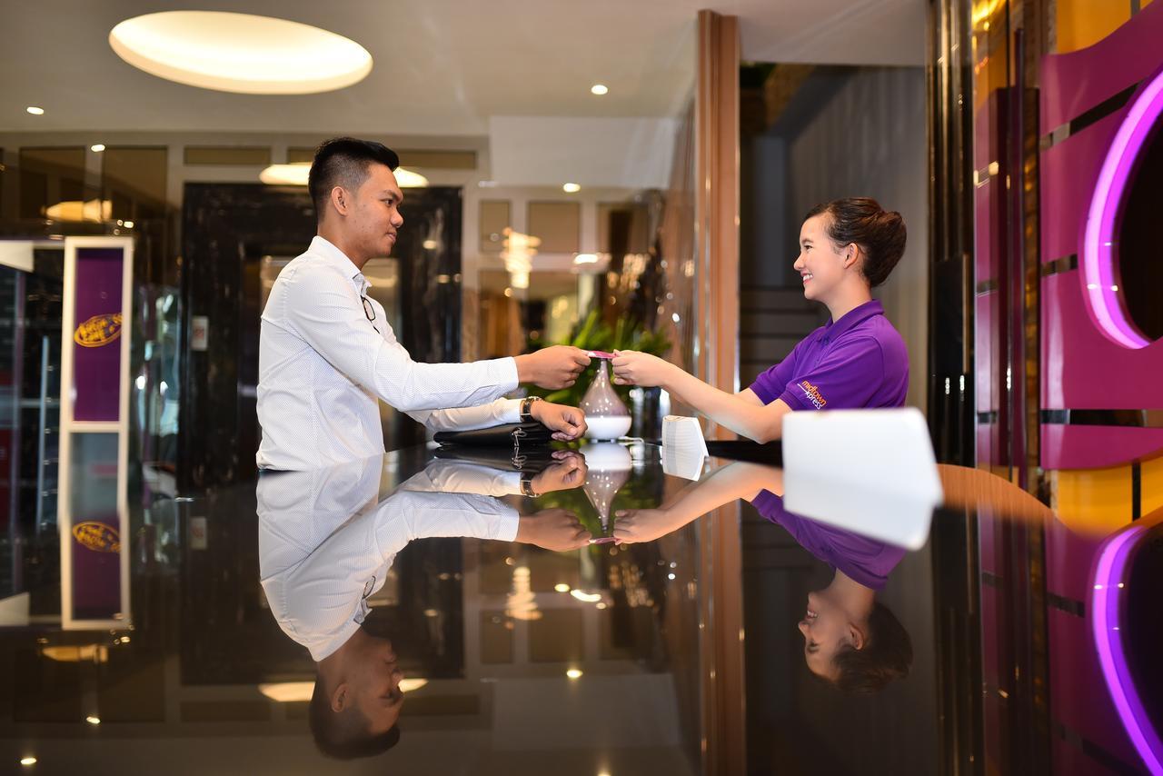 فندق Midtown Xpress Balikpapan المظهر الخارجي الصورة