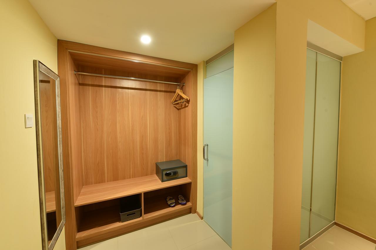 فندق Midtown Xpress Balikpapan المظهر الخارجي الصورة